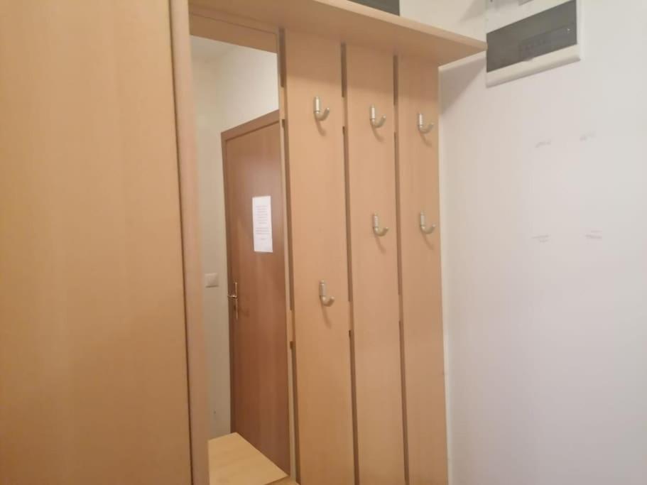 Spacious Fully Furnished Studio In Kavarna Apart Hotel Εξωτερικό φωτογραφία