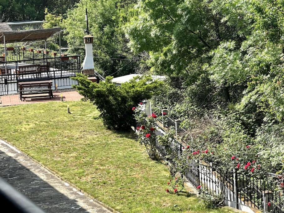 Spacious Fully Furnished Studio In Kavarna Apart Hotel Εξωτερικό φωτογραφία